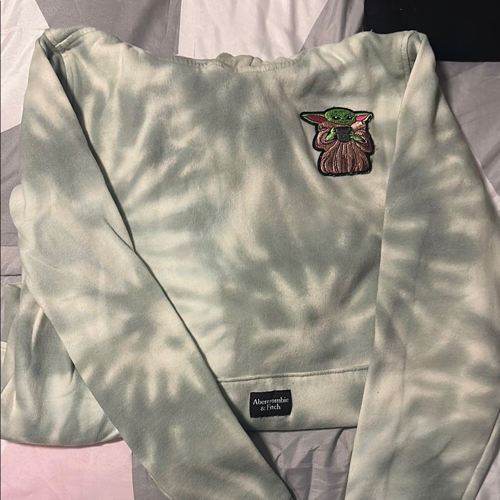Abercrombie & Fitch Green Tie-Dye Sweatshirt with Baby Yoda Patch